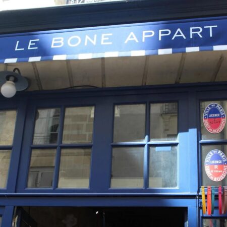 bone appart café canin à paris
