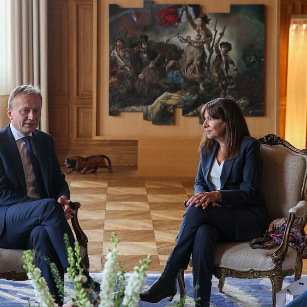 Anne Hidalgo – entretien officiel à l’Hôtel de Ville de Paris